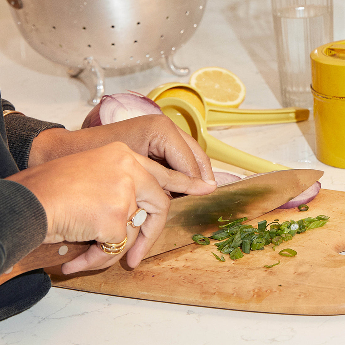 Why You’re Always Bloated, Even When You Eat ‘Clean’