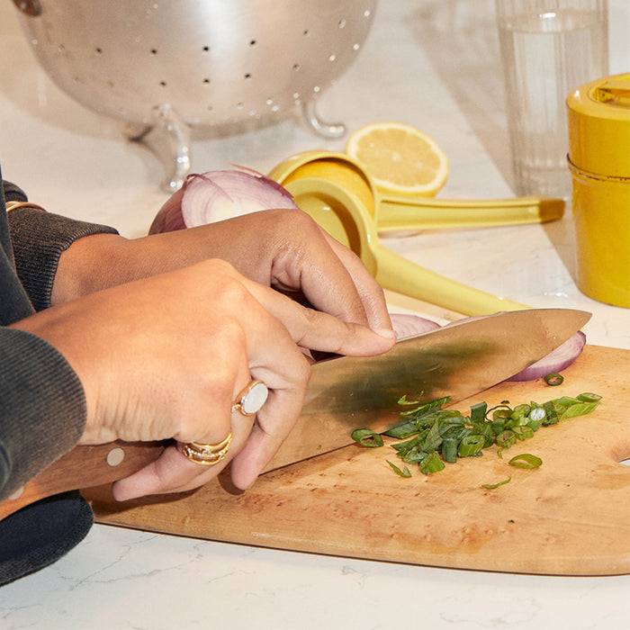 Why You’re Always Bloated, Even When You Eat ‘Clean’